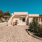 Bed and breakfast Bella Salmagi - Surya Sardinia Holidays & Yoga
