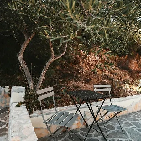 Bella Salmagi - Surya Sardinia Holidays & Yoga קפיטנה