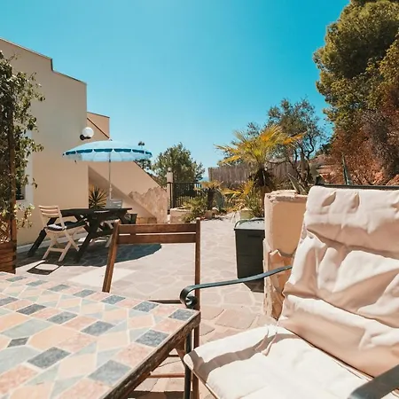 Bella Salmagi - Surya Sardinia Holidays & Yoga לינה וארוחת בוקר