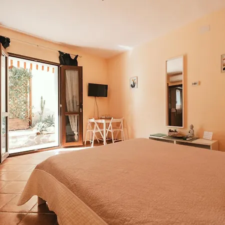 Bella Salmagi - Surya Sardinia Holidays & Yoga