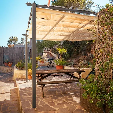 Bella Salmagi - Surya Sardinia Holidays & Yoga Bed & Breakfast Capitana