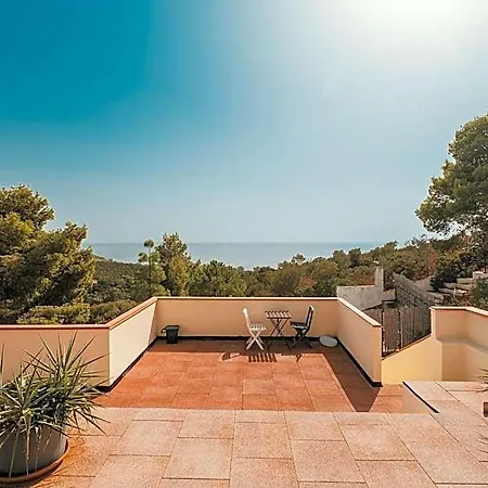 Alojamento de Acomodação e Pequeno-almoço Bella Salmagi - Surya Sardinia Holidays & Yoga 4*