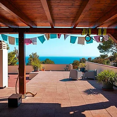 Alojamento de Acomodação e Pequeno-almoço Bella Salmagi - Surya Sardinia Holidays & Yoga Capitana