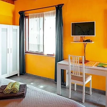 Alojamento de Acomodação e Pequeno-almoço Bella Salmagi - Surya Sardinia Holidays & Yoga 4*