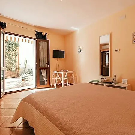 Bella Salmagi - Surya Sardinia Holidays & Yoga