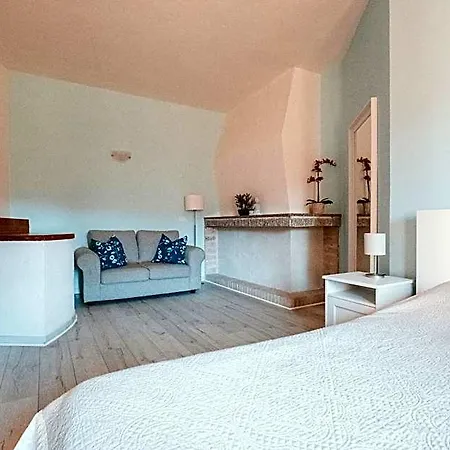 Bella Salmagi - Surya Sardinia Holidays & Yoga Bed and Breakfast Capitana