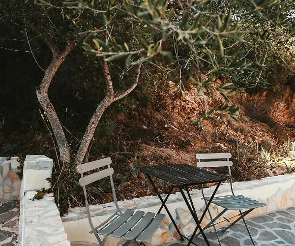 Bella Salmagi - Surya Sardinia Holidays & Yoga Capitana