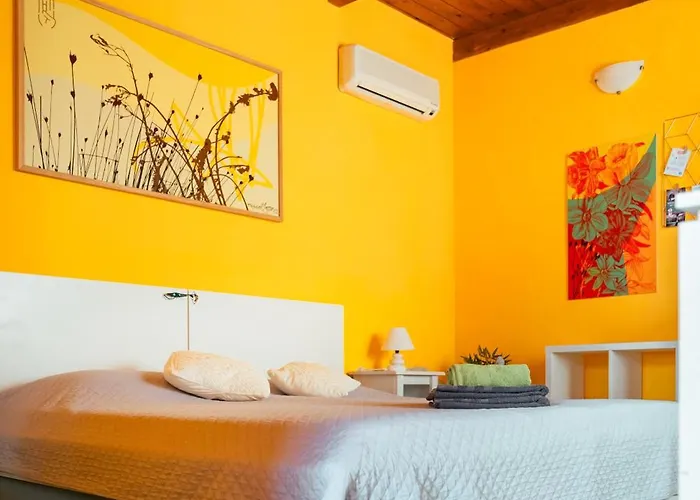 Frühstückspension Bella Salmagi - Surya Sardinia Holidays & Yoga 4*